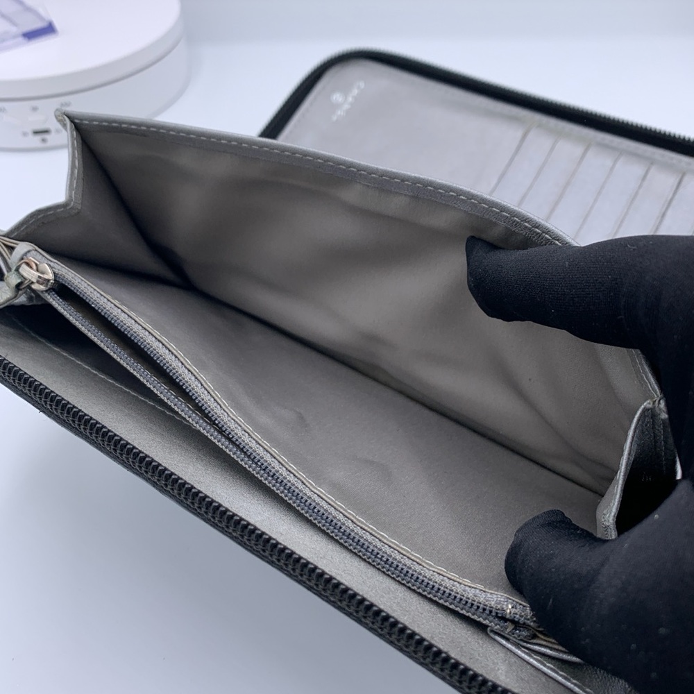Chanel Camelia Organizer, Large Wallet in Black Leather and Silver Hardware - Picture 7 of 12